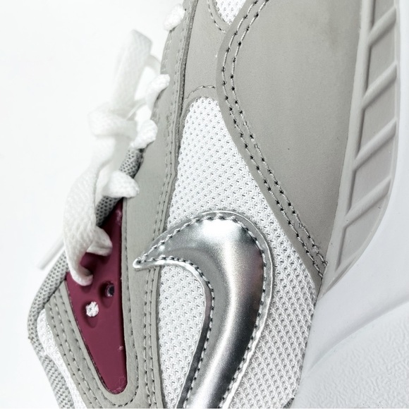 Nike Women's Air Max Correlate Running Shoes White Fuchsia Gray size 8 - Picture 5 of 8